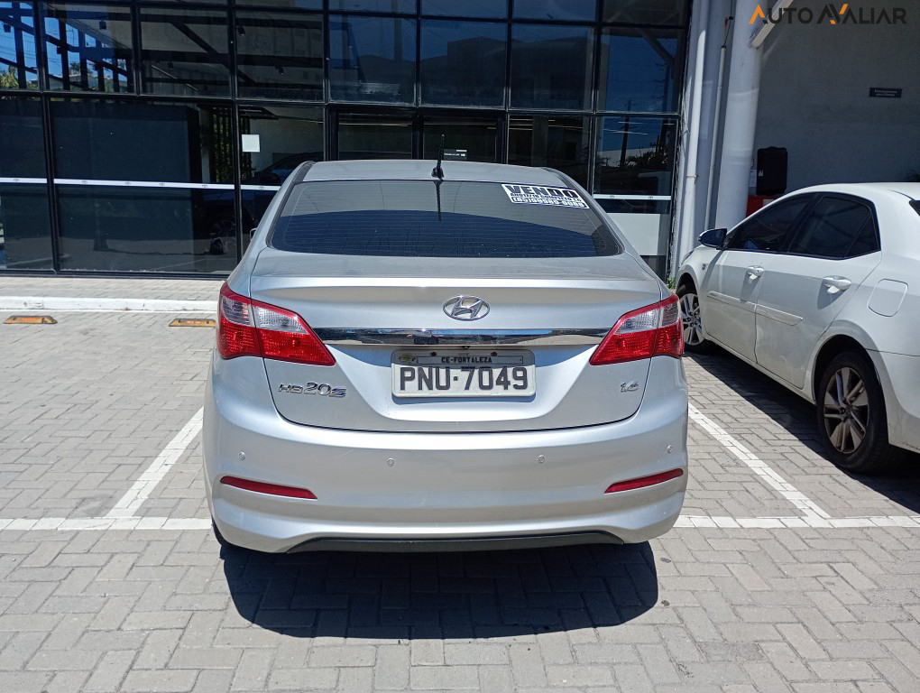 HYUNDAI HB20S 1.6 COMFORT PLUS 16V FLEX 4P MANUAL