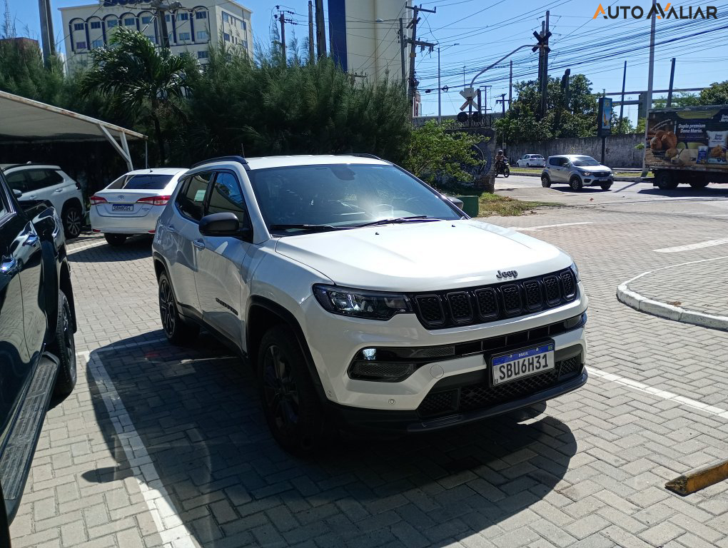 JEEP COMPASS 1.3 T270 TURBO FLEX LONGITUDE AT6