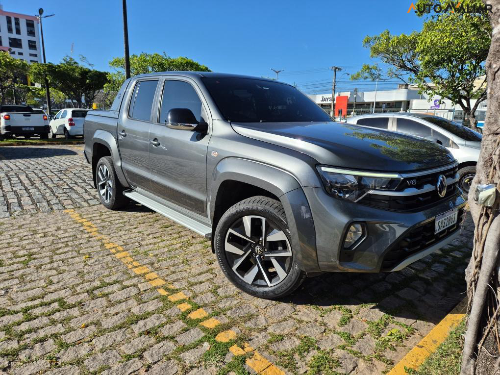 VOLKSWAGEN AMAROK 3.0 V6 TDI DIESEL EXTREME CD 4MOTION AUTOMÁTICO