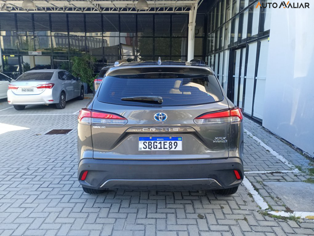 TOYOTA COROLLA CROSS 1.8 VVT-I HYBRID FLEX XRX CVT