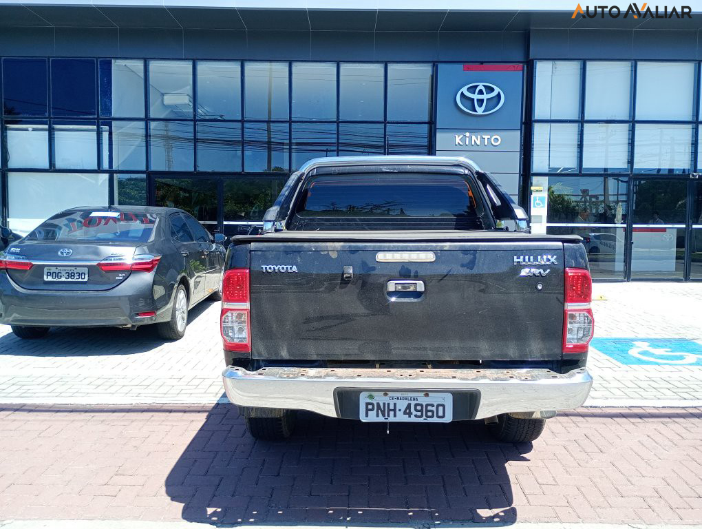 TOYOTA HILUX 3.0 SRV TOP 4X4 CD 16V TURBO INTERCOOLER DIESEL 4P AUTOMATICO