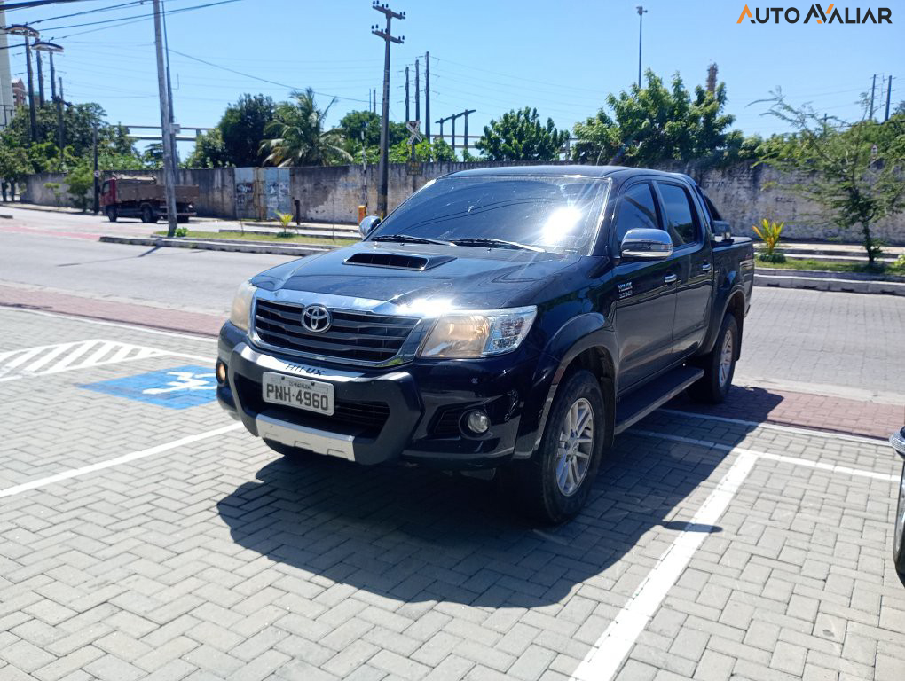 TOYOTA HILUX 3.0 SRV TOP 4X4 CD 16V TURBO INTERCOOLER DIESEL 4P AUTOMATICO