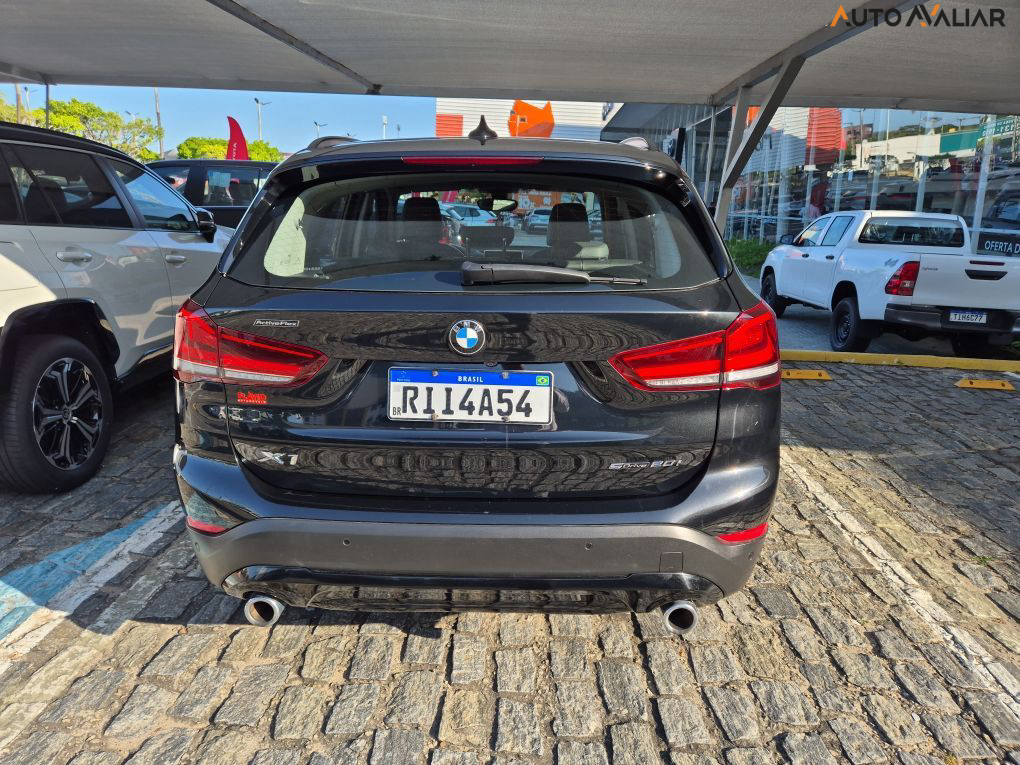 BMW X1 2.0 16V TURBO ACTIVEFLEX SDRIVE20I 4P AUTOMATICO