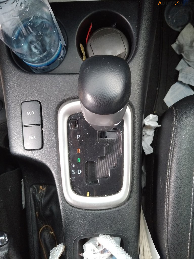 TOYOTA HILUX 2.8 D-4D TURBO DIESEL CD SRV 4X4 AUTOM&Aacute;TICO