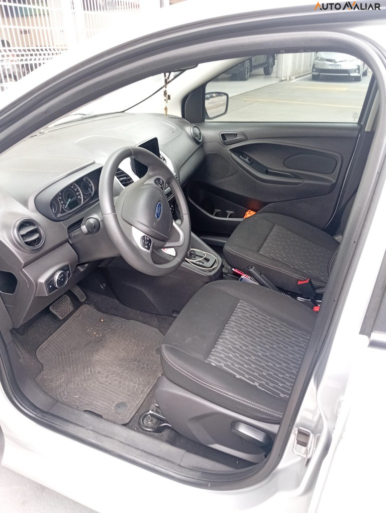 FORD KA 1.5 TI-VCT FLEX SE SEDAN AUTOMATICO