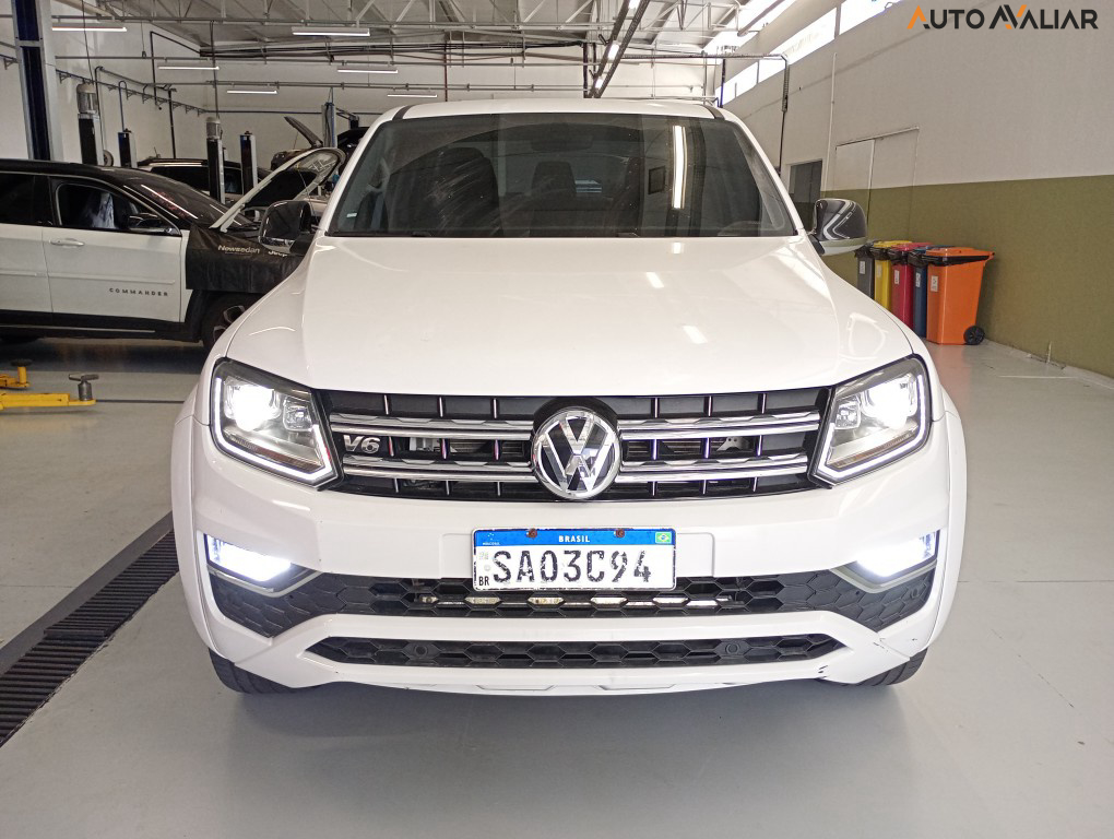 VOLKSWAGEN AMAROK 3.0 V6 TDI HIGHLINE CD DIESEL 4MOTION AUTOMATICO