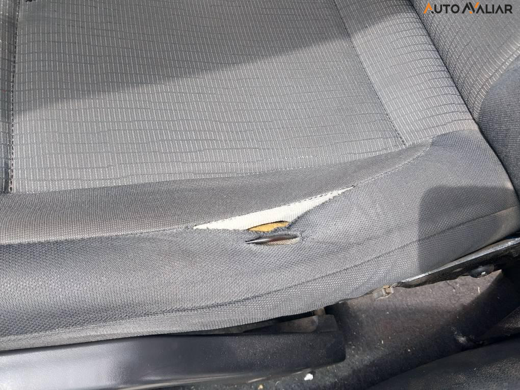 VOLKSWAGEN VOYAGE 1.0 MI 8V FLEX 4P MANUAL