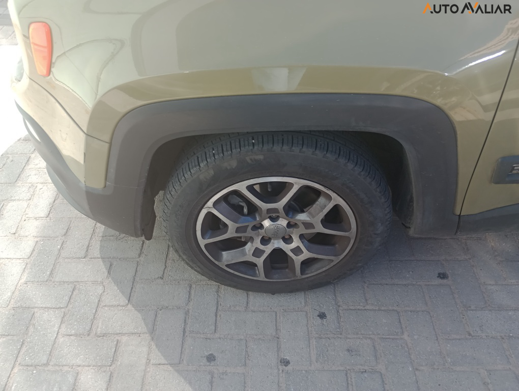 JEEP RENEGADE 1.8 16V FLEX LONGITUDE 4P AUTOMATICO