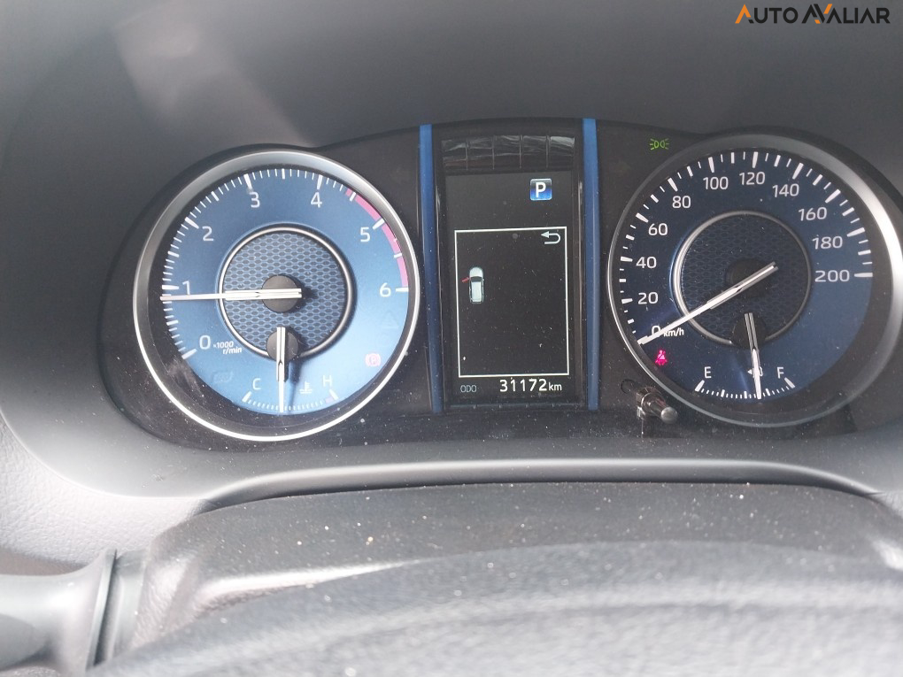 TOYOTA HILUX SW4 2.8 D-4D TURBO DIESEL SRX PLATINUM 4X4 AUTOM&Aacute;TICO