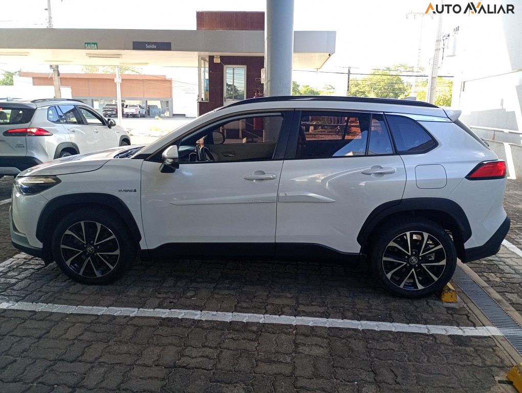TOYOTA COROLLA CROSS 1.8 VVT-I HYBRID FLEX XRX CVT