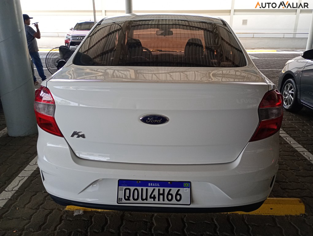 FORD KA 1.5 TI-VCT FLEX SE SEDAN MANUAL