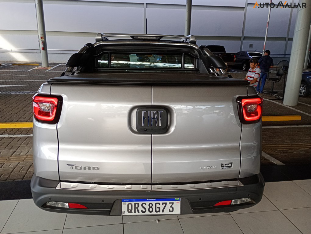 FIAT TORO 2.0 16V TURBO DIESEL RANCH 4WD AT9