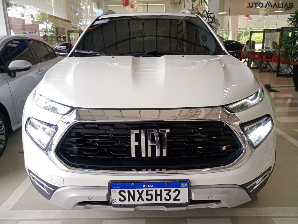 FIAT TORO 2.0 16V TURBO DIESEL VOLCANO 4WD AT9