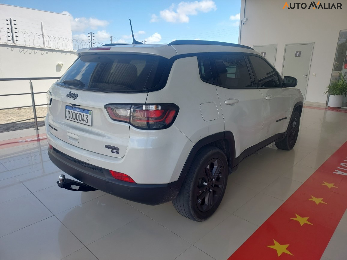 JEEP COMPASS 2.0 TD350 TURBO DIESEL LONGITUDE AT9