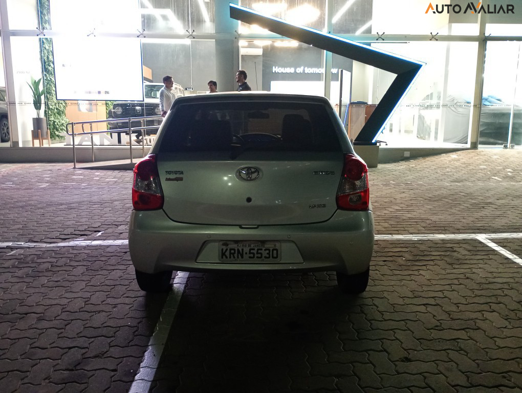 TOYOTA ETIOS 1.5 XS 16V FLEX 4P MANUAL
