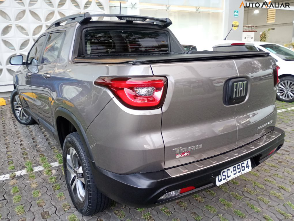 FIAT TORO 2.0 16V TURBO DIESEL FREEDOM 4WD AT9