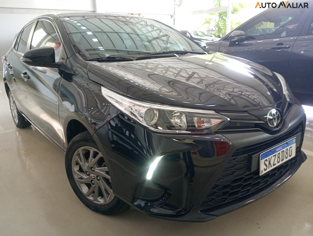TOYOTA YARIS 1.5 16V FLEX SEDAN XS CONNECT MULTIDRIVE