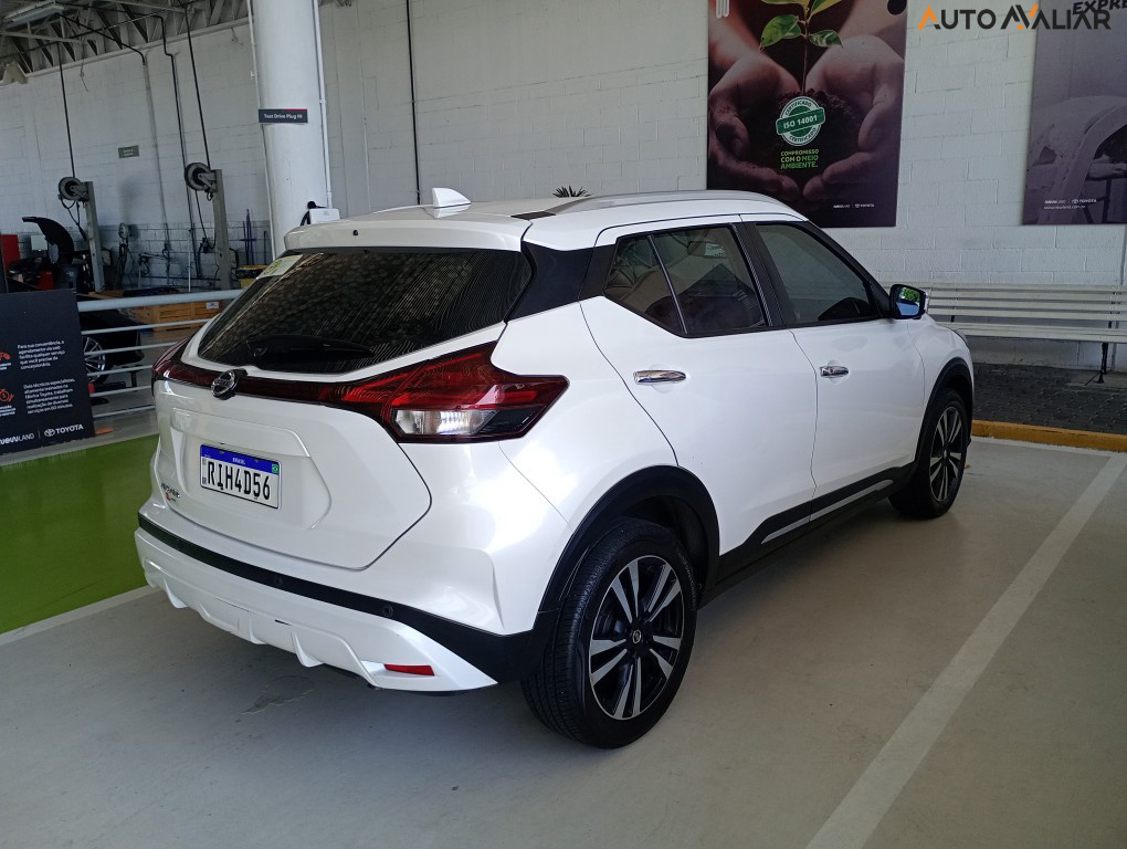 NISSAN KICKS 1.6 16V FLEXSTART EXCLUSIVE XTRONIC