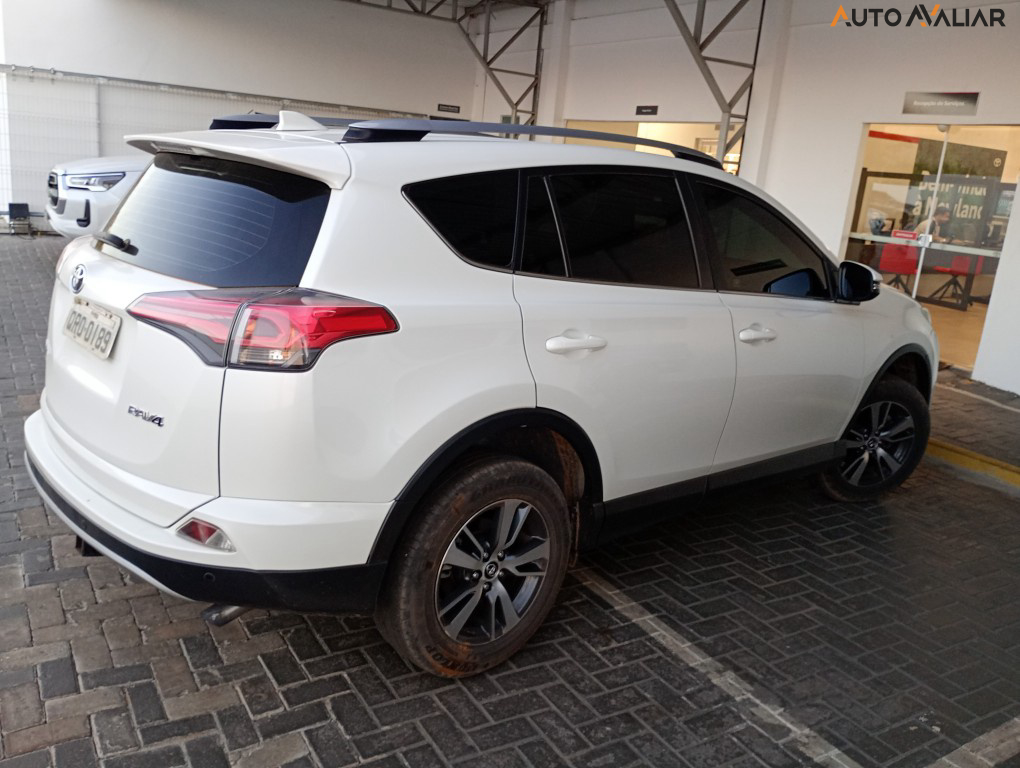 TOYOTA RAV4 2.0 TOP 4X2 16V GASOLINA 4P AUTOMATICO