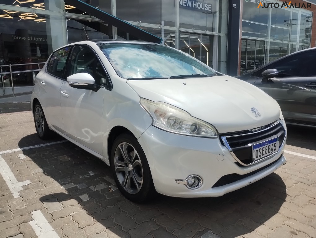 PEUGEOT 208 1.6 GRIFFE 16V FLEX 4P AUTOMATICO