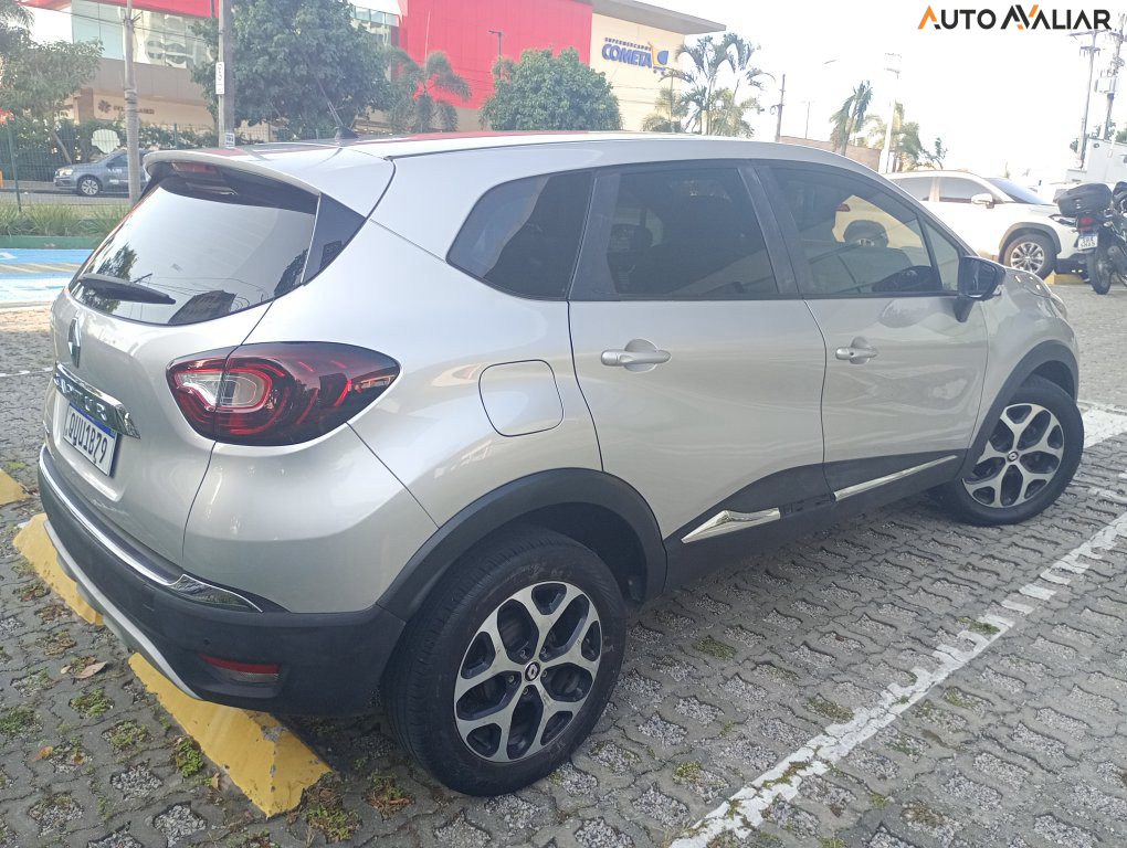 RENAULT CAPTUR 2.0 16V HI-FLEX INTENSE AUTOMATICO