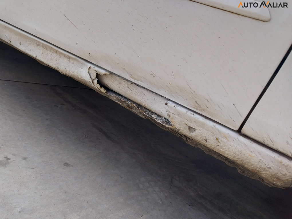 VOLKSWAGEN VOYAGE 1.0 MI 8V FLEX 4P MANUAL