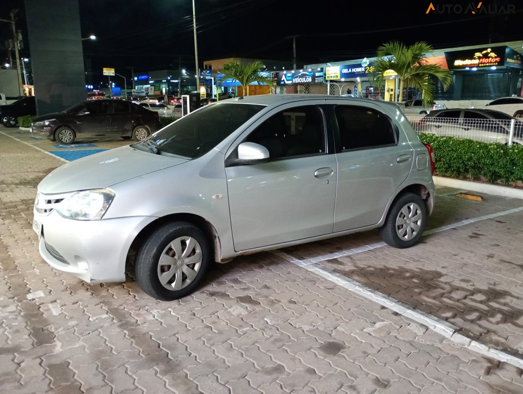 TOYOTA ETIOS 1.5 XS 16V FLEX 4P MANUAL
