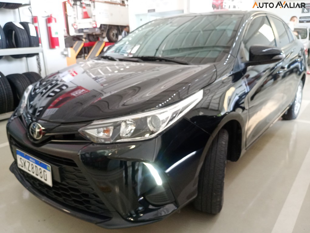 TOYOTA YARIS 1.5 16V FLEX SEDAN XS CONNECT MULTIDRIVE