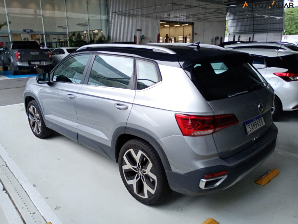 VOLKSWAGEN TAOS 1.4 250 TSI TOTAL FLEX HIGHLINE AUTOMÁTICO