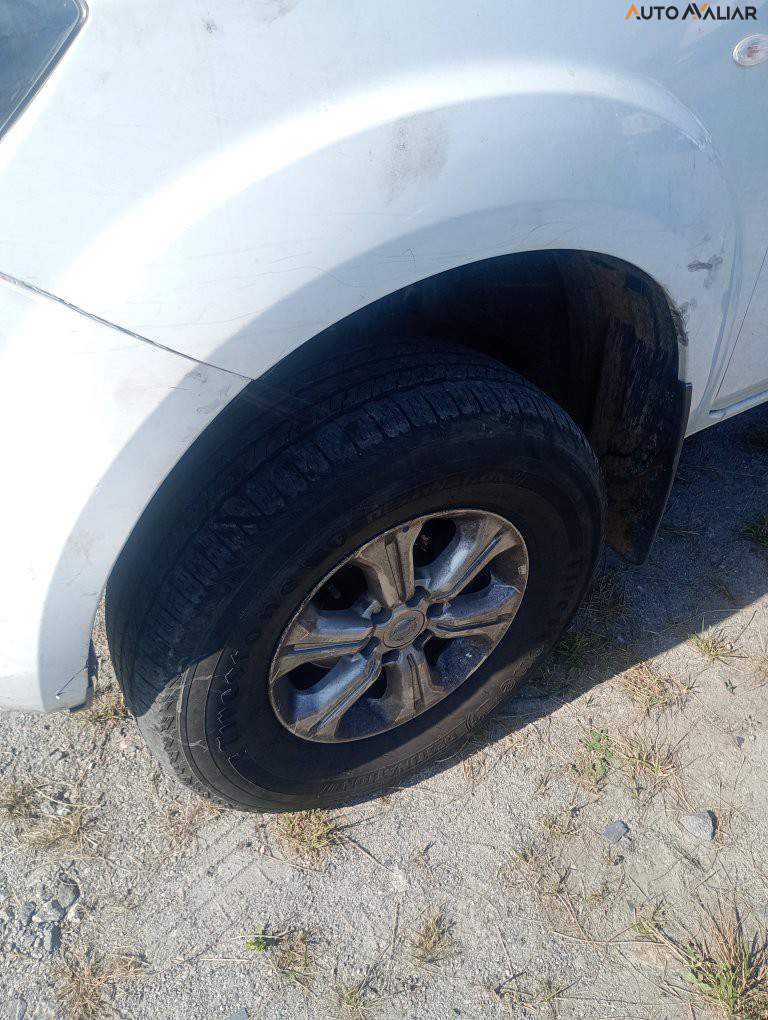 NISSAN FRONTIER 2.3 16V TURBO DIESEL S MTX4 CD 4X4 MANUAL
