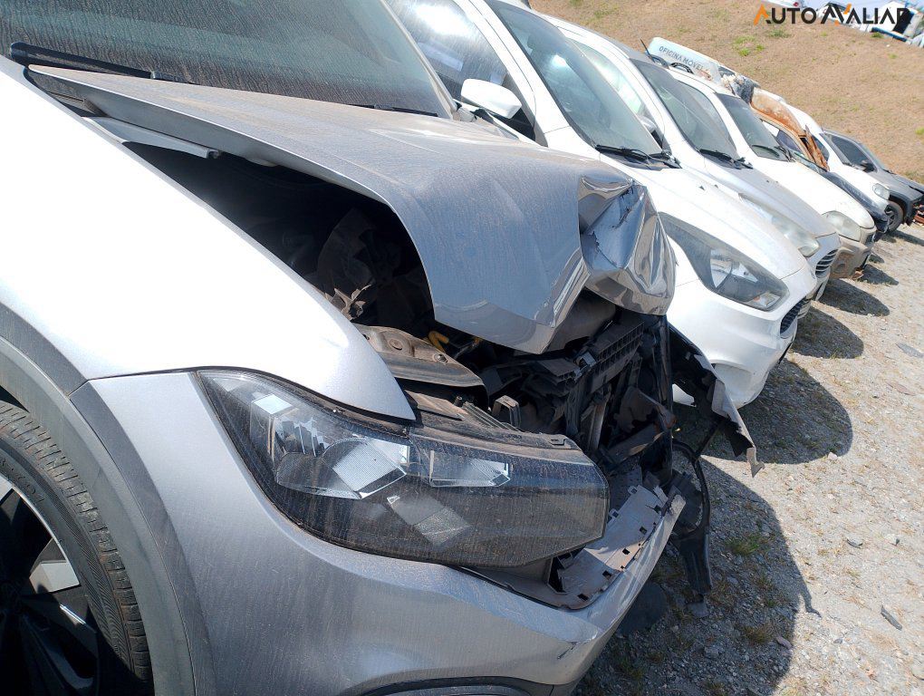 VOLKSWAGEN T-CROSS 1.0 200 TSI TOTAL FLEX AUTOMÁTICO