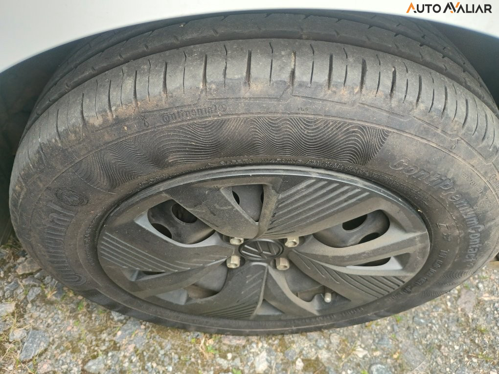 VOLKSWAGEN POLO 1.0 MPI TRACK MANUAL