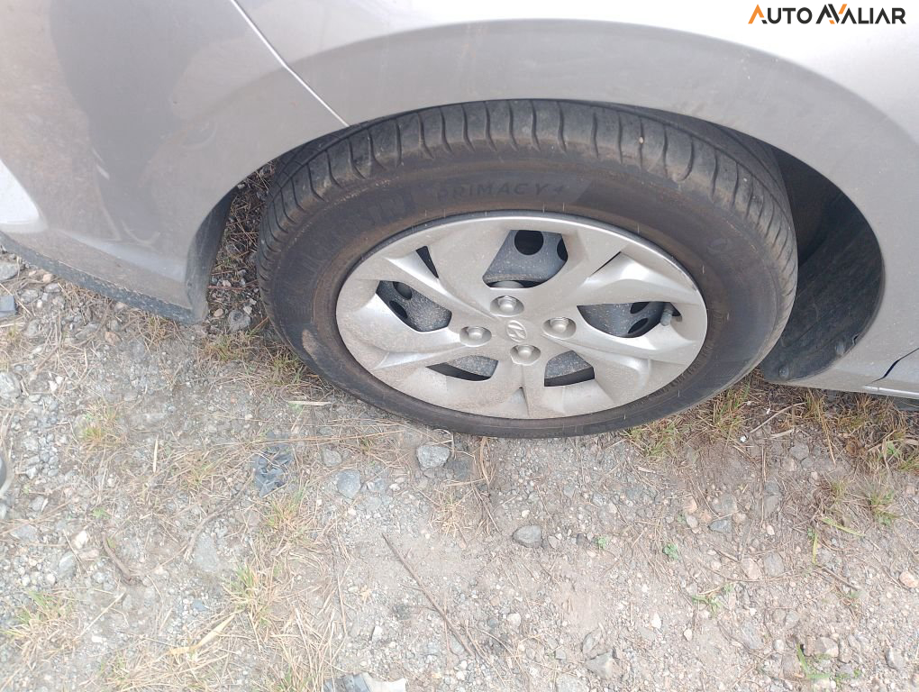 HYUNDAI HB20S 1.0 12V FLEX COMFORT PLUS MANUAL