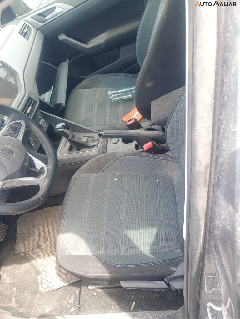 VOLKSWAGEN NIVUS 1.0 200 TSI TOTAL FLEX COMFORTLINE AUTOMÁTICO
