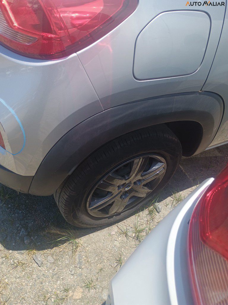 RENAULT KWID 1.0 12V SCE FLEX ZEN MANUAL