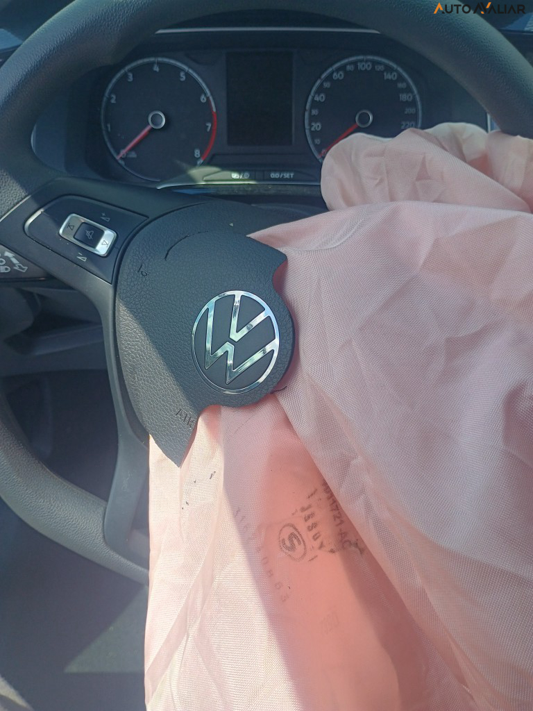 VOLKSWAGEN POLO 1.0 MPI TRACK MANUAL