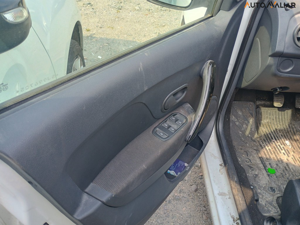 RENAULT LOGAN 1.0  12V SCE FLEX ZEN MANUAL