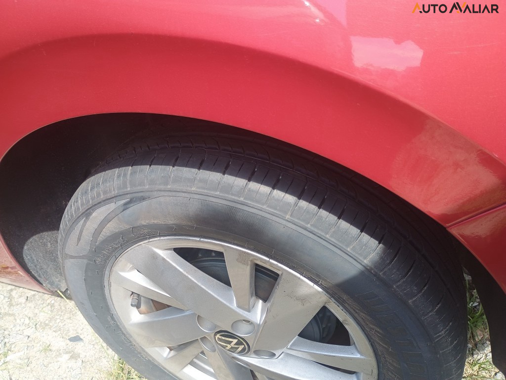 VOLKSWAGEN POLO 1.0 170 TSI COMFORTLINE AUTOM&Aacute;TICO