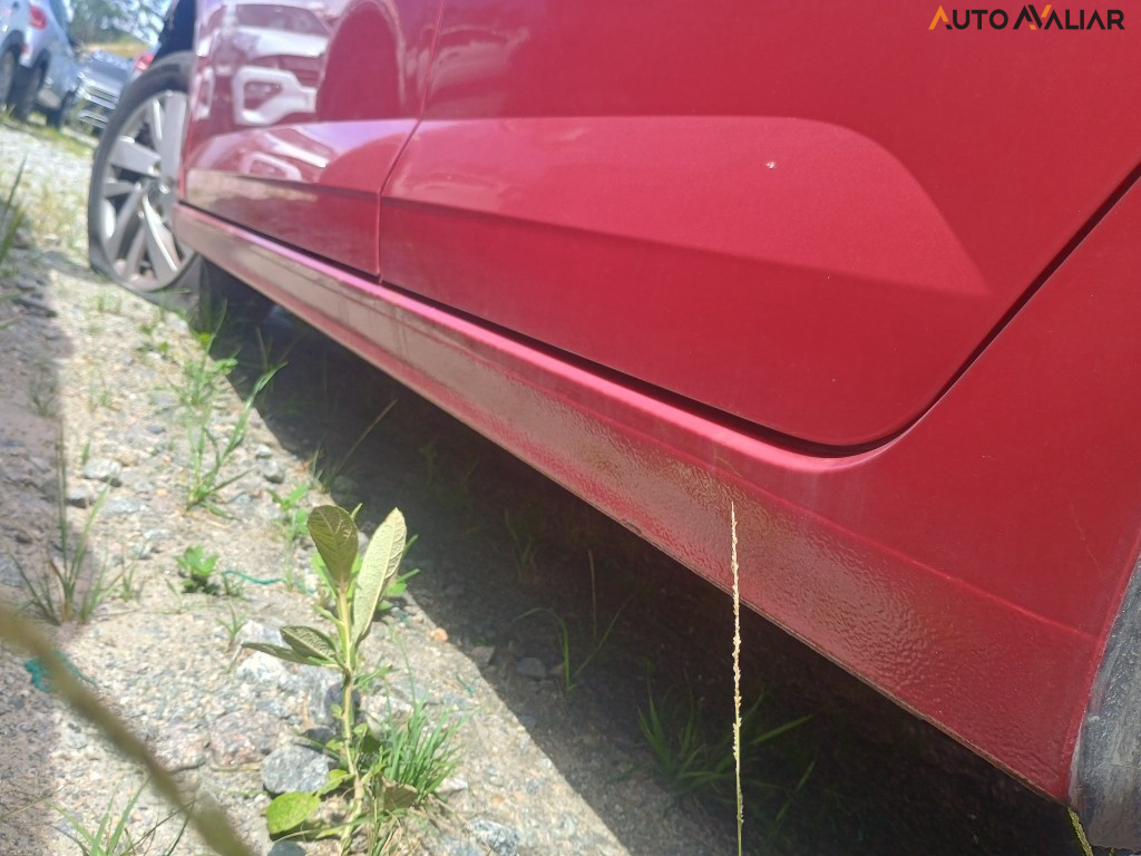 VOLKSWAGEN POLO 1.0 170 TSI COMFORTLINE AUTOM&Aacute;TICO