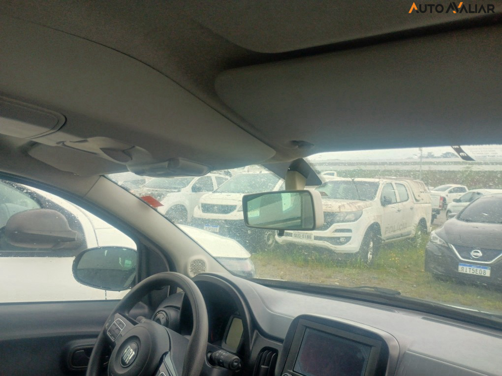 FIAT MOBI 1.0 EVO FLEX TREKKING MANUAL