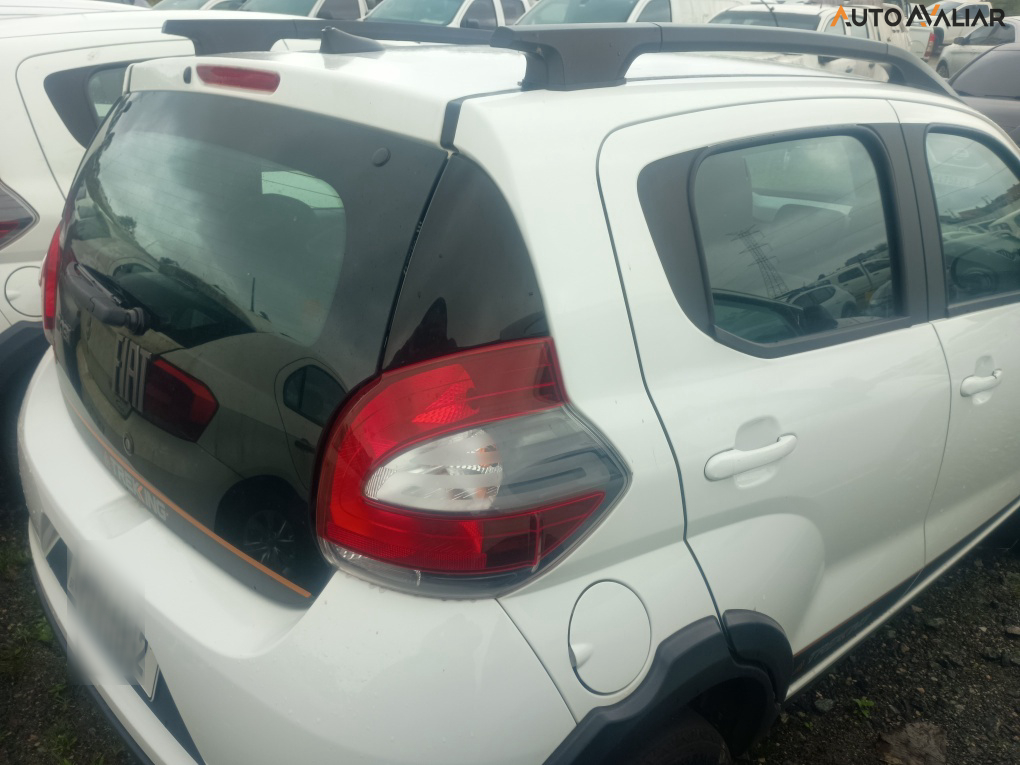 FIAT MOBI 1.0 EVO FLEX TREKKING MANUAL