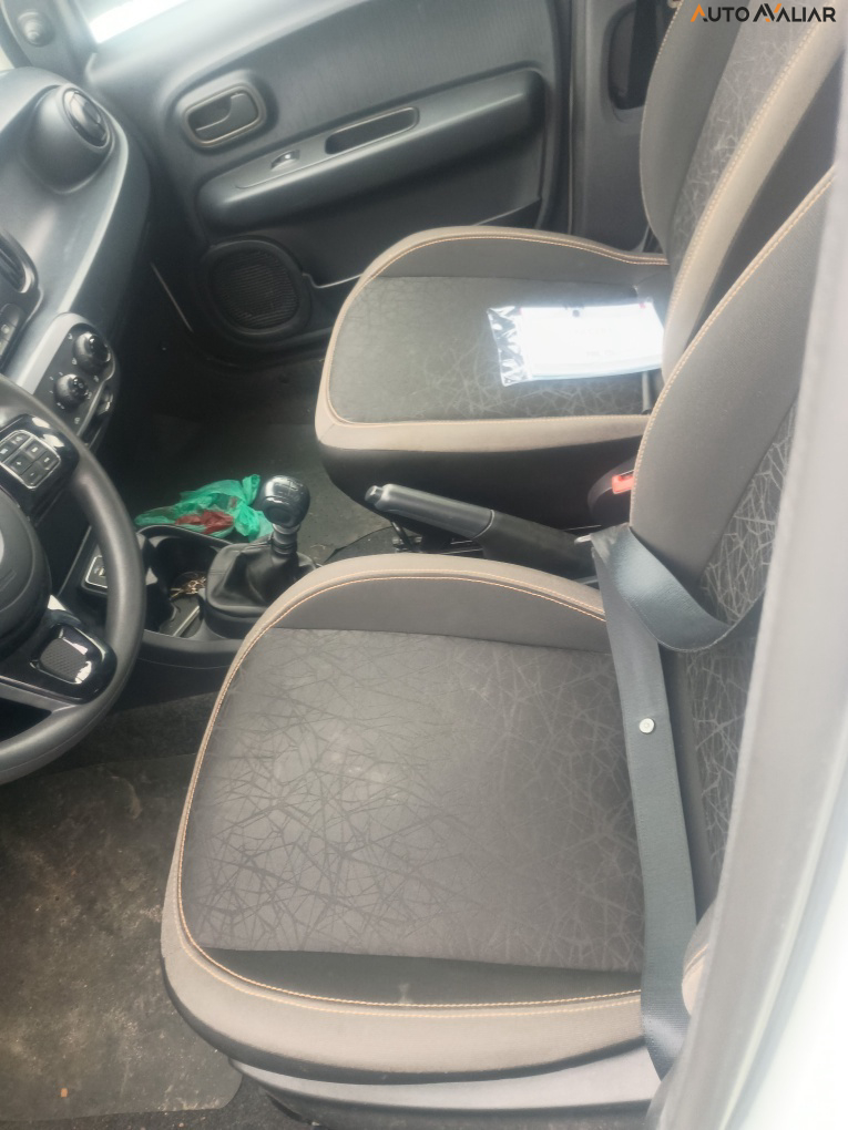 FIAT MOBI 1.0 EVO FLEX TREKKING MANUAL