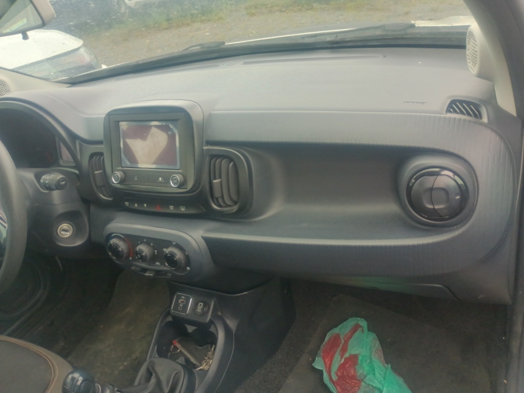 FIAT MOBI 1.0 EVO FLEX TREKKING MANUAL