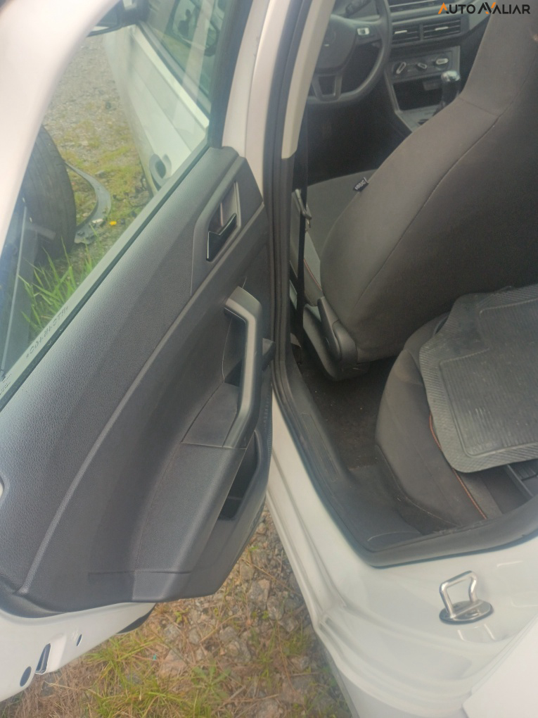 VOLKSWAGEN POLO 1.0 MPI TRACK MANUAL