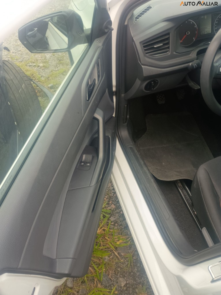 VOLKSWAGEN POLO 1.0 MPI TRACK MANUAL