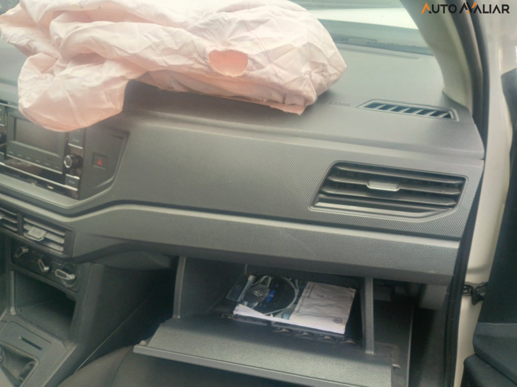 VOLKSWAGEN POLO 1.0 MPI TRACK MANUAL