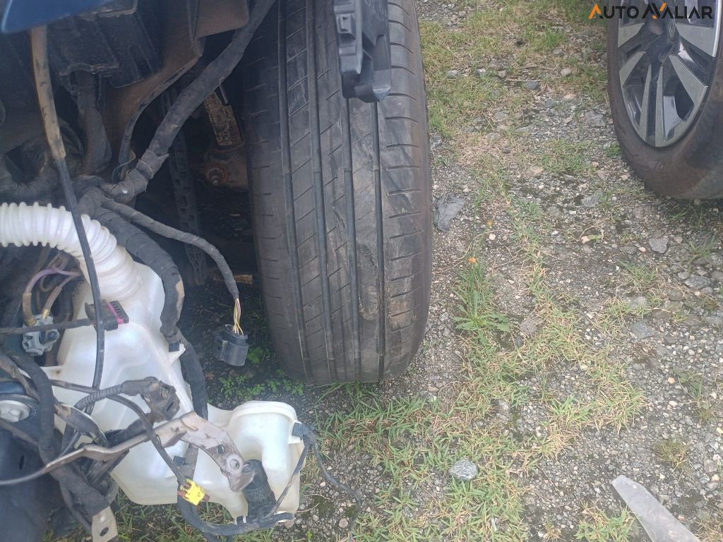 VOLKSWAGEN T-CROSS 1.0 200 TSI TOTAL FLEX AUTOM&Aacute;TICO