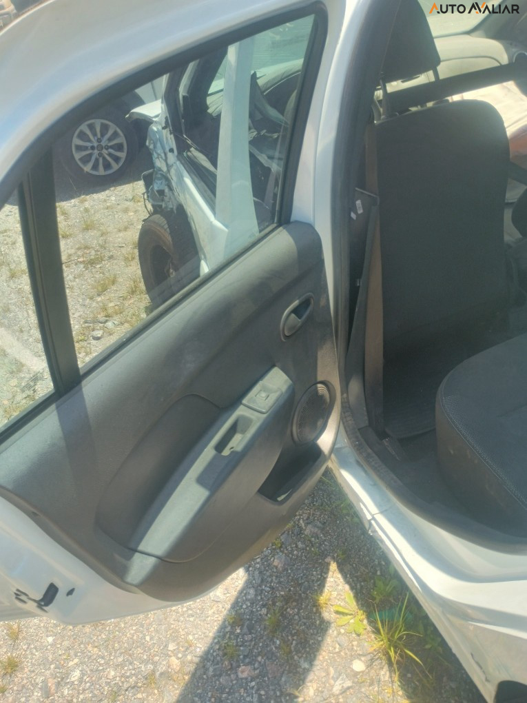 RENAULT LOGAN 1.0  12V SCE FLEX ZEN MANUAL