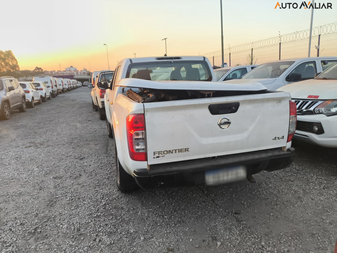 NISSAN FRONTIER 2.3 16V TURBO DIESEL S MTX4 CD 4X4 MANUAL