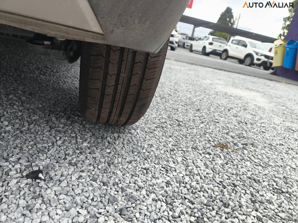 VOLKSWAGEN T-CROSS 1.0 200 TSI TOTAL FLEX AUTOM&Aacute;TICO